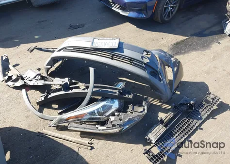 2019 Toyota C-Hr Le из США, поврежденный, VIN JTNKHMBXXK1027878